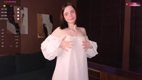 Mary online show from November 20, 2:01 am