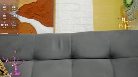 Scarlet  online show from October 15, 7:38 pm