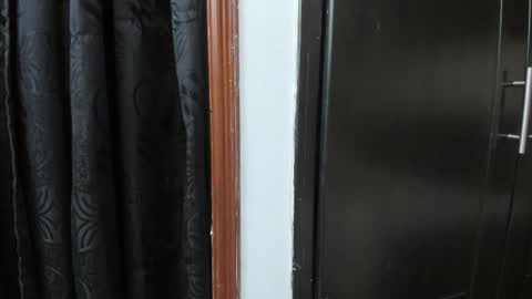 mathilda_liz online show from December 1, 3:37 pm