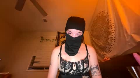 MattyGrace online show from April 24, 5:21 am