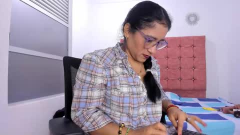 Maria online show from December 16, 11:49 am