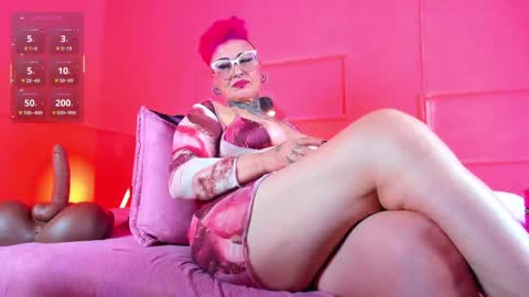 mature_hardcore online show from April 8, 5:20 am