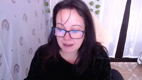 Snapshot of mature_wolf chatting on February 15, 4:23 pm Sonia online show from February 15, 4:23 pm