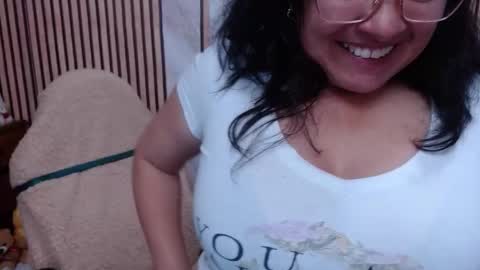 Snapshot of mature_wolf chatting on October 12, 12:35 am Sonia online show from October 12, 12:35 am