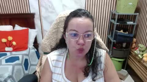 Sonia online show from March 5, 9:54 pm