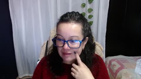 Snapshot of mature_wolf chatting on January 14, 12:24 pm Sonia online show from January 14, 12:24 pm