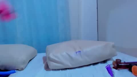 Alicia      STREAMING SCHEDULE 1400 - 2130 GMT-5 online show from November 9, 6:42 am