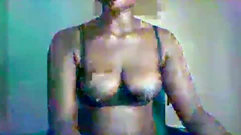 Maverlous pussy online show from March 25, 3:59 pm