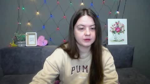 MavkaCute online show from January 31, 7:11 pm