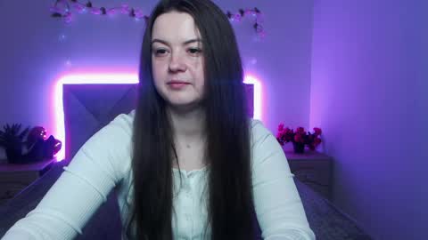 MavkaCute online show from May 13, 6:24 pm