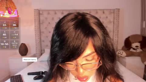 Maya online show from October 12, 3:53 am