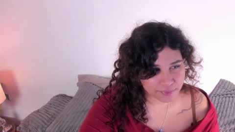 maya_house online show from January 9, 7:02 am