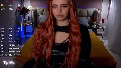 Maya Mils online show from September 12, 1:17 am