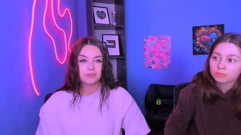 Maya online show from April 8, 7:54 am