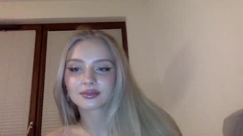 mayaflirt online show from March 10, 9:08 pm