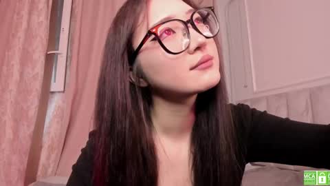 Erina online show from March 22, 9:59 am