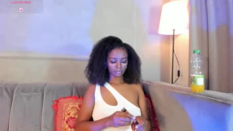 mayevanss online show from November 21, 3:52 am