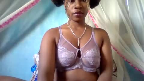 mayrah online show from May 28, 6:33 am