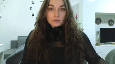 Melissa online show from December 21, 2:30 am