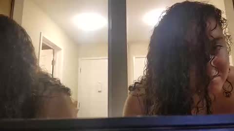 meanbitch88 online show from September 20, 8:34 am