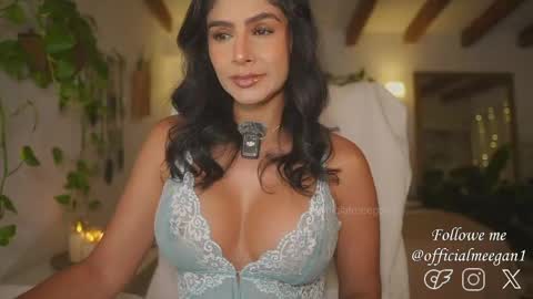 Andrea  online show from April 11, 4:21 pm