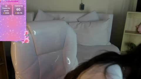 Snapshot of meelanny_ds chatting on January 26, 4:20 am   online show from January 26, 4:20 am