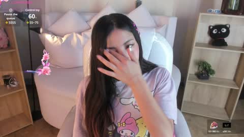 Snapshot of meelanny_ds chatting on January 24, 4:37 am   online show from January 24, 4:37 am