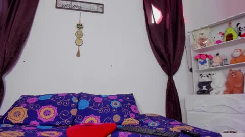 M E G A N online show from October 3, 8:03 pm