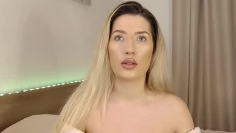 Megan Blazee  online show from February 12, 7:04 pm