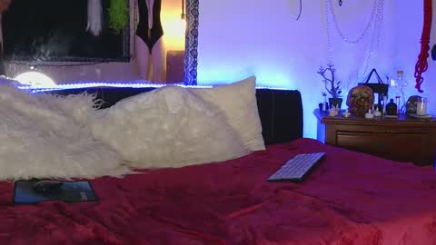 Megan online show from September 20, 7:45 pm