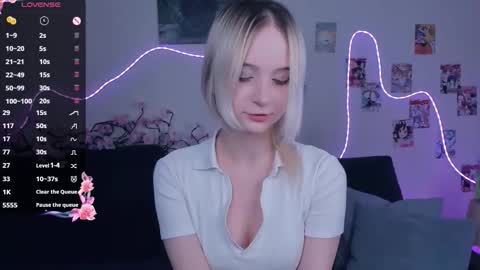 Megan  online show from March 19, 5:06 pm