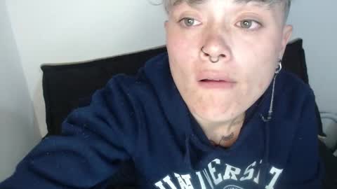 Megan and sophi online show from September 20, 3:05 am