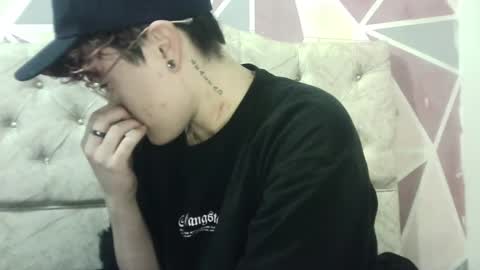 Megan and sophi online show from March 4, 6:26 am