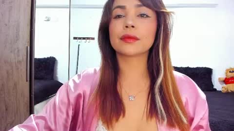 megan_danger_ online show from July 8, 6:54 pm