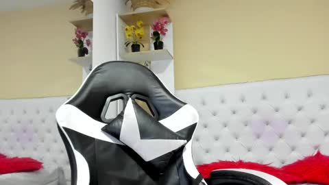 Megan online show from February 16, 1:27 am