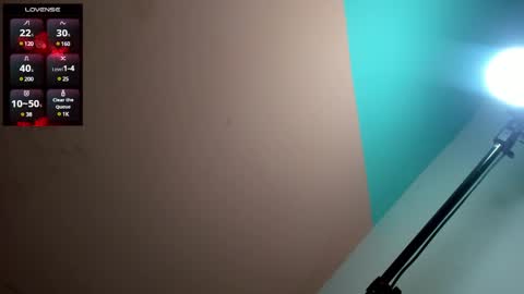 megan online show from December 12, 9:04 pm