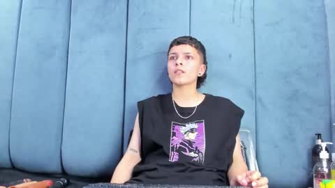 megan_thompsonn_ online show from February 11, 2:36 am