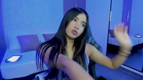 Sheila online show from August 6, 3:13 am