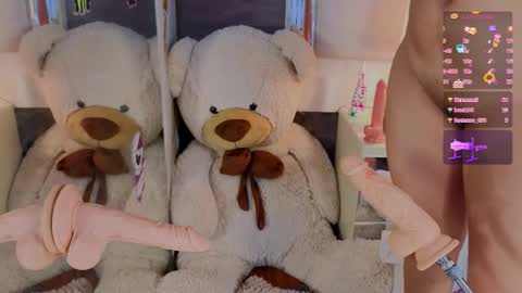 Megan  online show from October 27, 2:01 pm