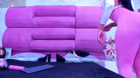 MeganFOXXI  online show from February 7, 8:42 pm