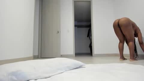 meganmir1 online show from February 19, 11:49 am