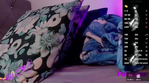 Megan online show from March 4, 9:11 pm