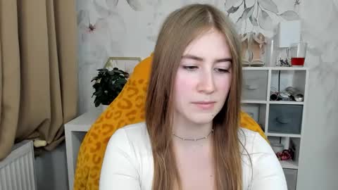 Megan online show from November 24, 2:52 pm