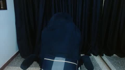 M E G A N N online show from December 2, 11:23 am