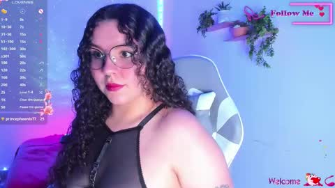 Snapshot of meggan_millerr chatting on September 16, 12:51 am   online show from September 16, 12:51 am