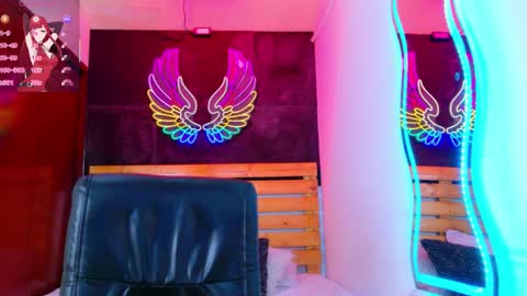 Meghan online show from April 2, 3:15 am