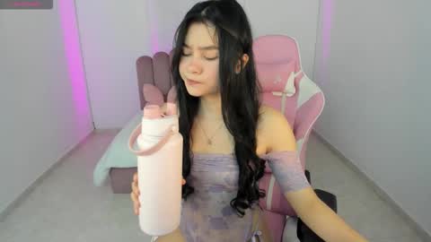 Meghan  online show from February 20, 9:04 pm