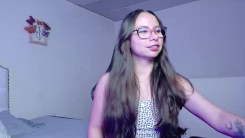 Mei online show from March 25, 11:18 pm