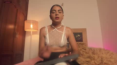 meika_woo online show from January 16, 12:01 pm