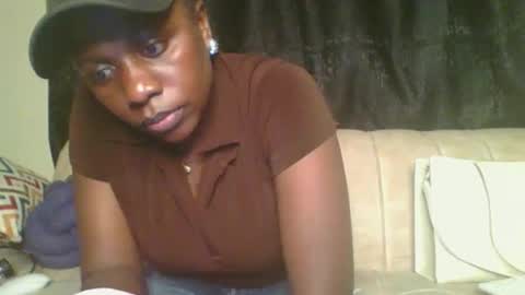 pretty online show from September 21, 3:21 pm